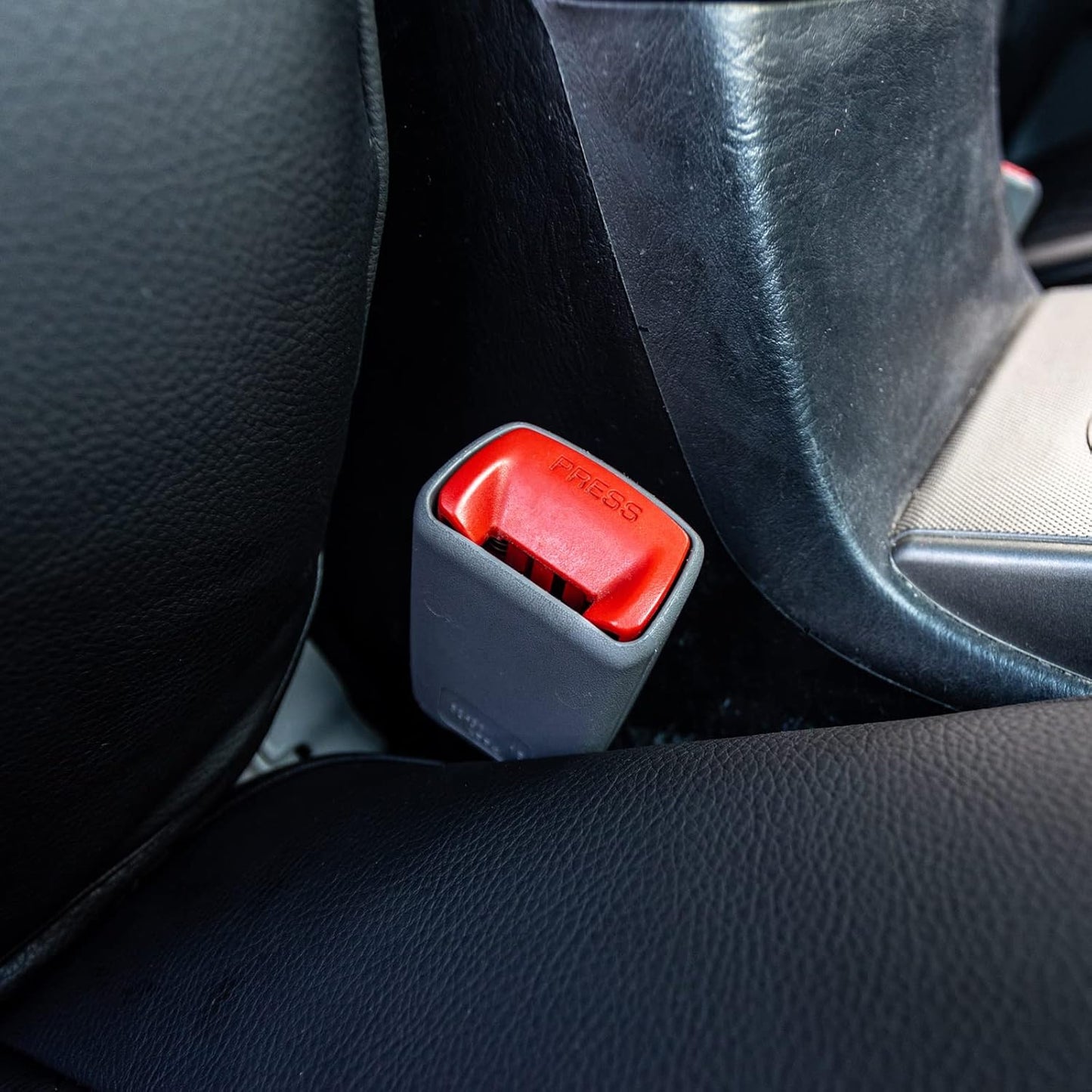 LUCKYMAN CLUB 2005-2015 Tacoma Custom Fit Seat Covers for Crew Cab with Faux Leather (2005-2015 Black & Red)