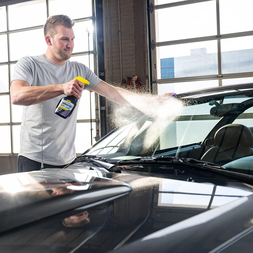 Invisible Glass 92183-6PK Hybrid Ceramic Rain Repellent and Glass Cleaner Cleans and Protects Car Windows and Windshields with Long-Lasting Water-Repellent Si02 Technology, 16 Fl Oz, Pack of 6