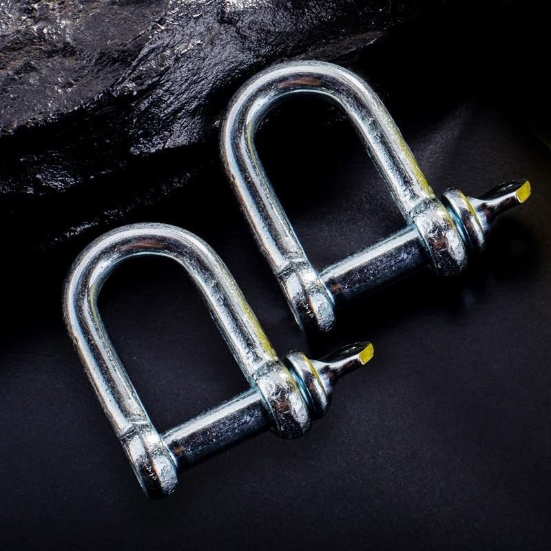 Heavy Duty Tow Strap with Safety Metal Hooks 5M, 8T Strong Break strengthened Blue Nylon Shackle Towing Rope for for Vehicle Recovery in Roadside Emergency