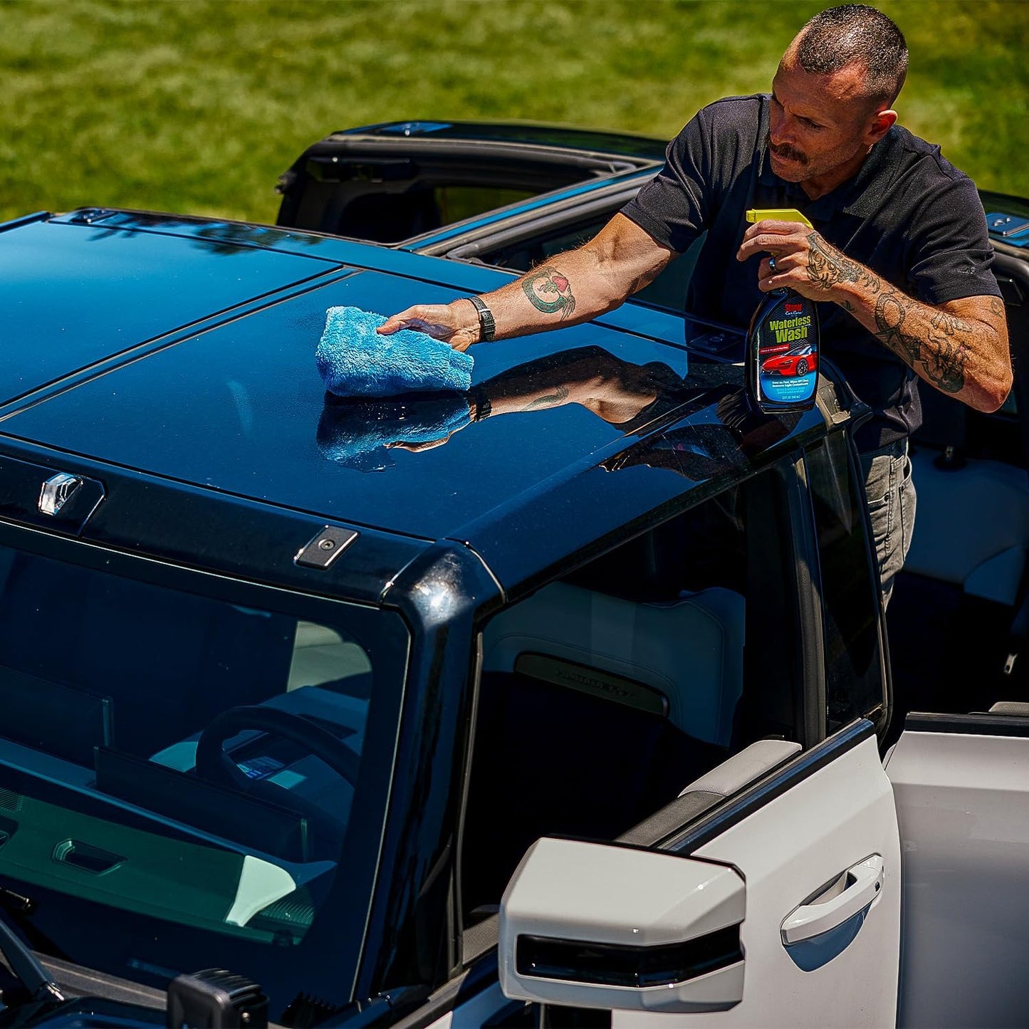 Stoner Car Care 92604 Waterless Wash Car Detailing Spray – Safe, Scratch-Free Formula Quickly Cleans, Shines & Protects Cars, Trucks, Boats, Motorcycles, RVs & More – No Soap or Hose Needed – 22 Fl Oz