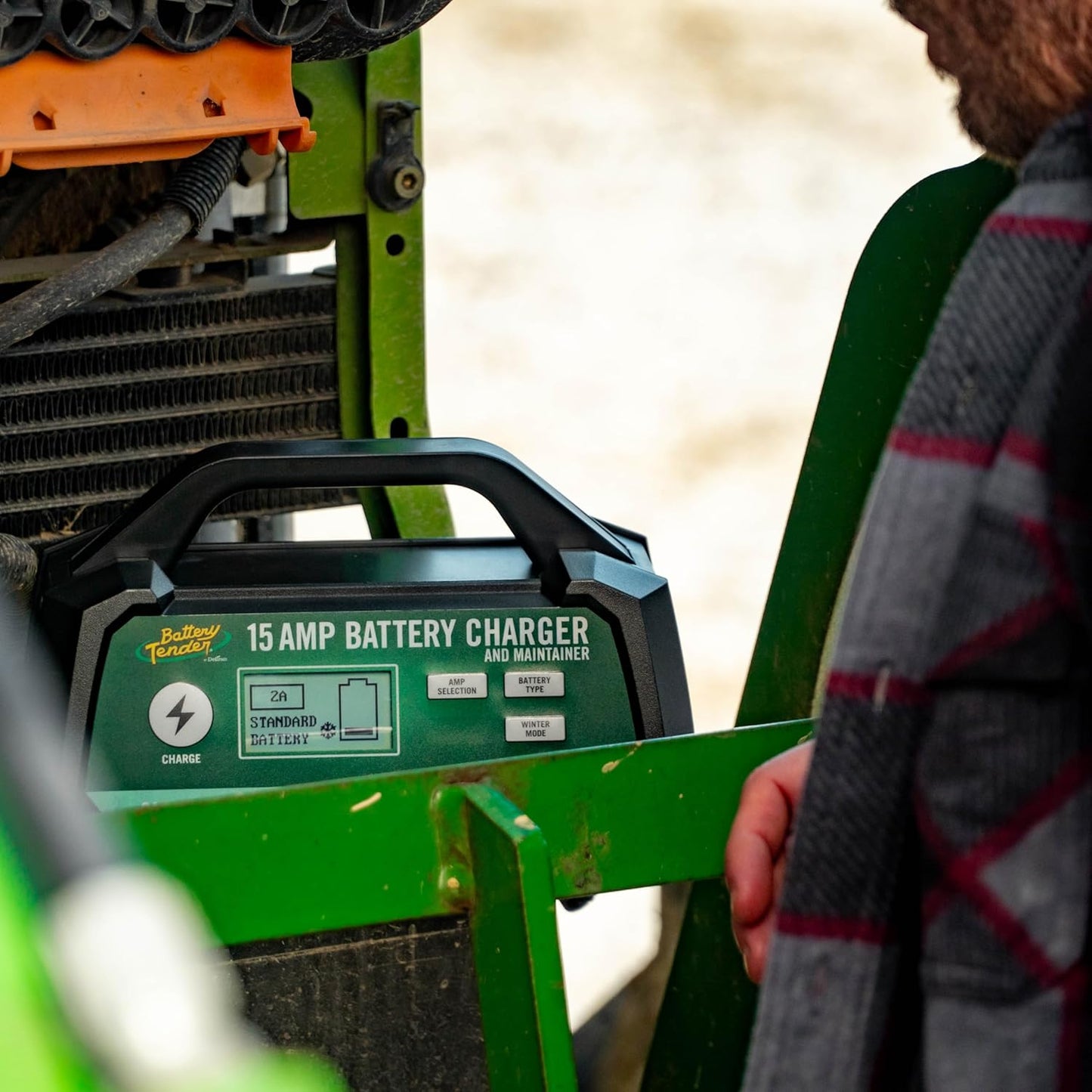 Battery Tender 15 AMP Battery Charger and Maintainer - 12V Switchable 15 AMP / 8 AMP / 2 AMP - Selectable Chemistry Standard AGM Gel - LCD Display - 022-0234-DL-WH