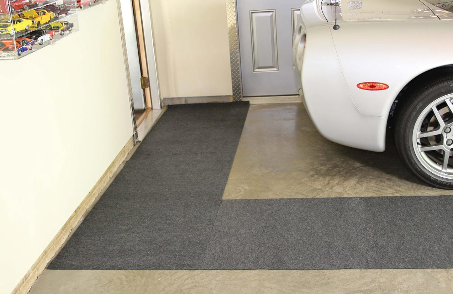 Armor All Garage Floor Runner Mat, (216" x 30"), Protects Surfaces, Transforms Garage, Absorbent, Waterproof, Durable, Trimmable (USA Made) (Charcoal)