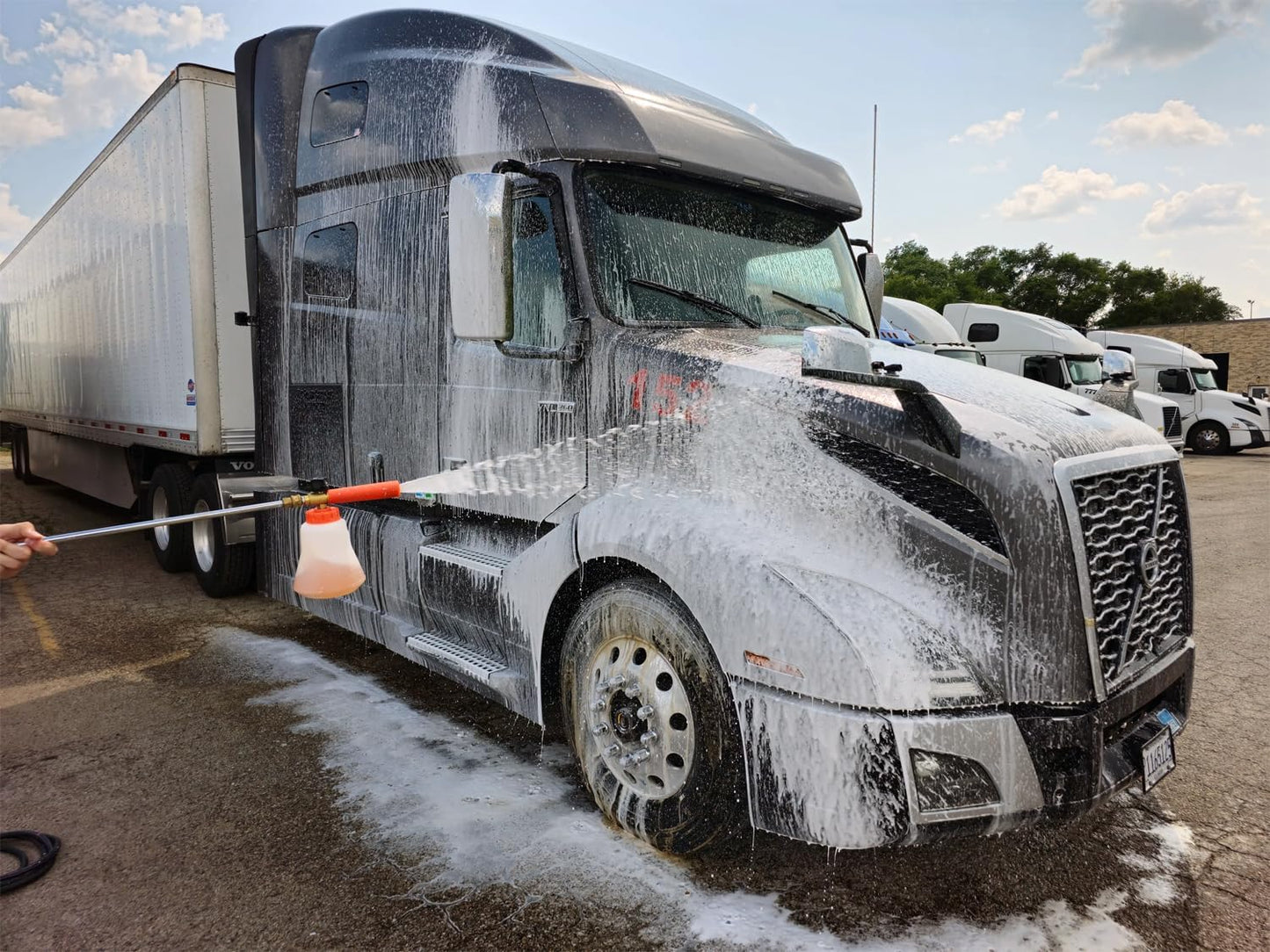 Touchless Car Wash Shampoo by Wash Chems (55 Gallon Drum, 208.1 L) – Commercial Grade Auto Cleaner –Automated Car Wash Equipment Compatible - Great for Cars, Trucks, Motorcycles, Mopeds, ATVs